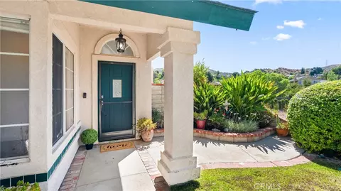 Other - 28924 Raintree Ln, Santa Clarita, CA 91390 photo 2 of 10