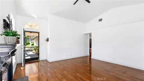 Living - 28924 Raintree Ln, Santa Clarita, CA 91390 photo 2 of 4