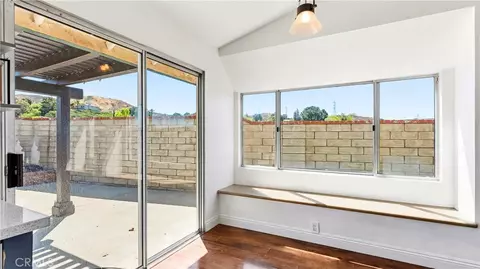 Other - 28924 Raintree Ln, Santa Clarita, CA 91390 photo 4 of 10