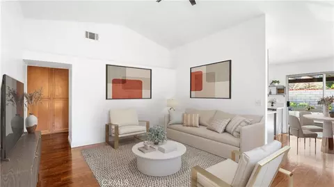 Living - 28924 Raintree Ln, Santa Clarita, CA 91390 photo 1 of 4