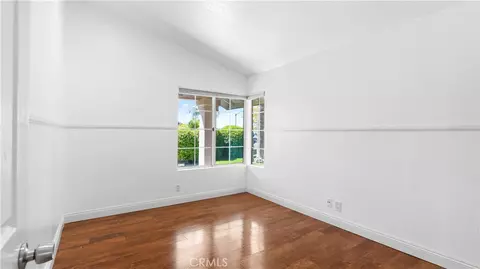 Other - 28924 Raintree Ln, Santa Clarita, CA 91390 photo 7 of 10