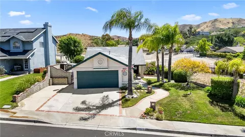 28924 Raintree Ln, Santa Clarita, CA 91390