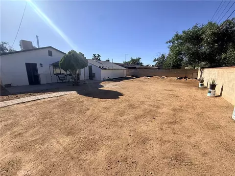 Exterior - 38714 Frontier, Palmdale, CA 93550 photo 2 of 3