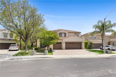 28618 Gabrial Pl, Santa Clarita, CA 91390