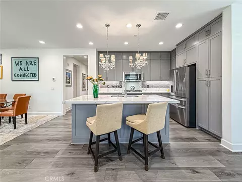 Kitchen - 2402 Conroy Ave, Camarillo, CA 93012 photo 9 of 10