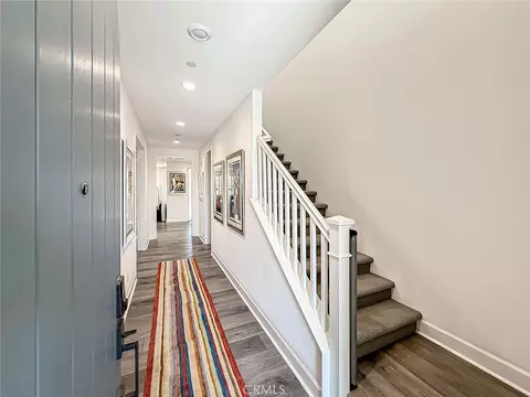 Entry Way - 2402 Conroy Ave, Camarillo, CA 93012 photo 2 of 8