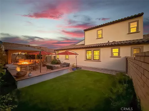 Exterior - 2402 Conroy Ave, Camarillo, CA 93012 photo 5 of 22