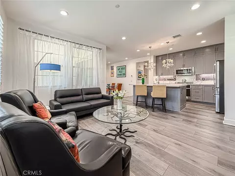 Living - 2402 Conroy Ave, Camarillo, CA 93012 photo 3 of 6