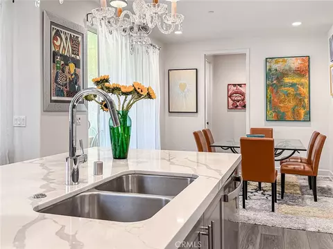 Kitchen - 2402 Conroy Ave, Camarillo, CA 93012 photo 8 of 10