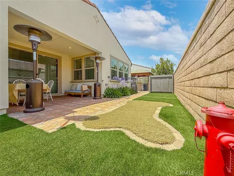 Exterior - 2402 Conroy Ave, Camarillo, CA 93012 photo 12 of 22