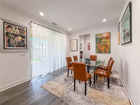 Dining - 2402 Conroy Ave, Camarillo, CA 93012 photo 1 of 3
