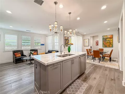 Kitchen - 2402 Conroy Ave, Camarillo, CA 93012 photo 7 of 10