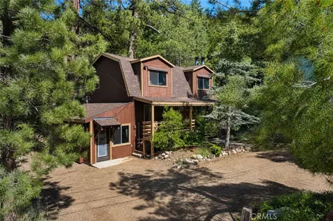 1429 Zermatt Dr, Pine Mountain Club, CA 93222