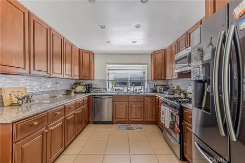 10009 Topanga Canyon Blvd #5, Chatsworth, CA 91311