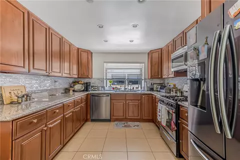 10009 Topanga Canyon Blvd #5, Chatsworth, CA 91311