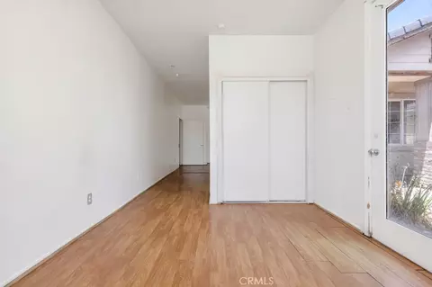 Entry Way - 3753 Saddleback Dr, Palmdale, CA 93550 photo 6 of 8