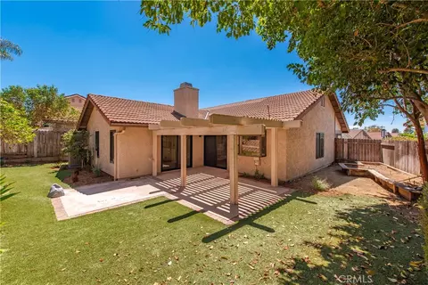 Exterior - 4384 Laurelhurst Rd, Moorpark, CA 93021 photo 4 of 10