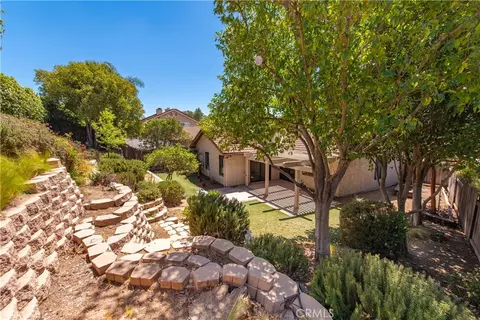 Exterior - 4384 Laurelhurst Rd, Moorpark, CA 93021 photo 7 of 10