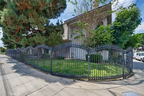 13243 Vanowen #2, North Hollywood, CA 91605