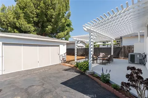 Exterior - 10623 Tinker Ave, Tujunga, CA 91042 photo 3 of 8