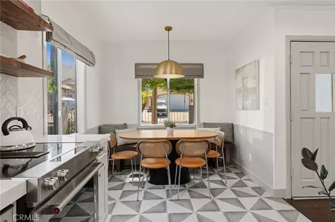 Dining - 10623 Tinker Ave, Tujunga, CA 91042 photo 1 of 2