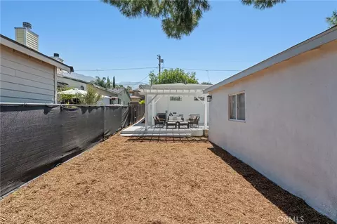 Exterior - 10623 Tinker Ave, Tujunga, CA 91042 photo 5 of 8