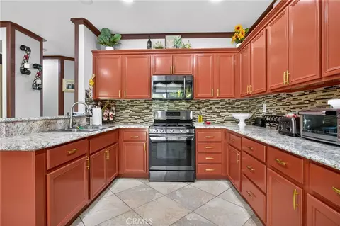 Kitchen - 3708 Adobe, Palmdale, CA 93550 photo 1 of 3