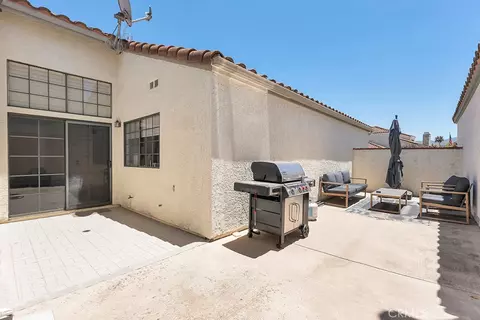 Exterior - 807 Links View Dr, Simi Valley, CA 93065 photo 7 of 8