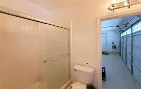 Bath - 3465 Sweetgrass, Simi Valley, CA 93065 photo 1 of 4