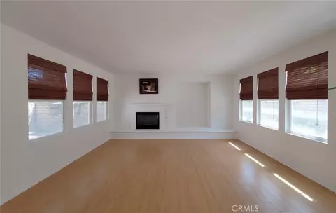 Living - 3465 Sweetgrass, Simi Valley, CA 93065 photo 3 of 7
