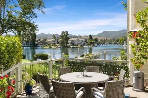 1160 S Westlake Blvd #A, Westlake Village, CA 91361