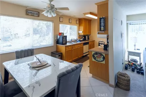 26344 Oak Pln #E, Newhall, CA 91321 photo 9