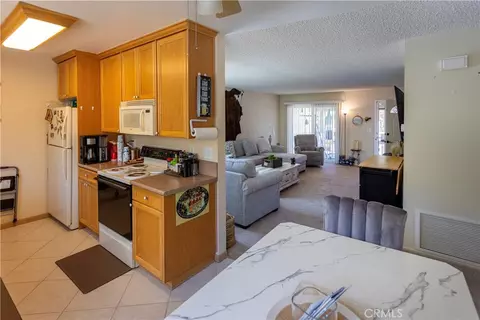 26344 Oak Pln #E, Newhall, CA 91321 photo 8