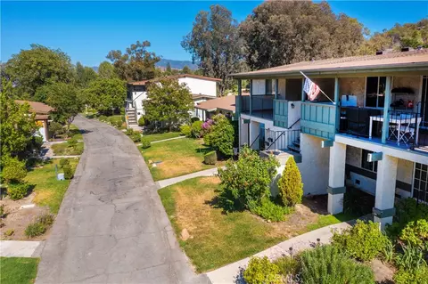 26344 Oak Pln #E, Newhall, CA 91321 photo 2