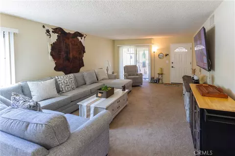 26344 Oak Pln #E, Newhall, CA 91321 photo 5