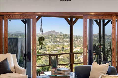 4535 San Blas, Woodland Hills, CA 91364