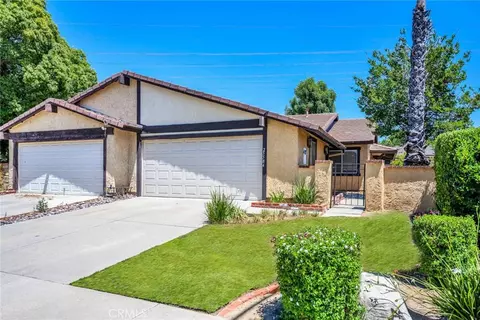 25584 Alicante Dr, Valencia, CA 91355