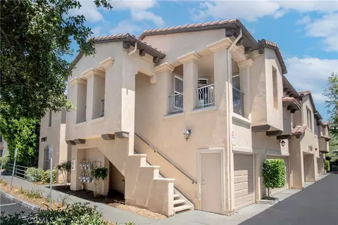 17987 Lost Cyn #127, Canyon Country, CA 91387