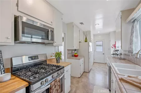 Kitchen - 213 E Floral Ave, Arcadia, CA 91006 photo 2 of 3