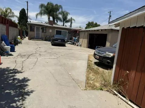 7408 Baird Ave, Reseda, CA 91335 photo 2