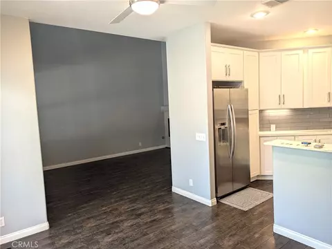Living - 550 Lorabel Way #C, Simi Valley, CA 93065 photo 6 of 7