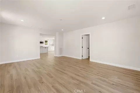 Living - 450 W W Loop, Camarillo, CA 93010 photo 4 of 4