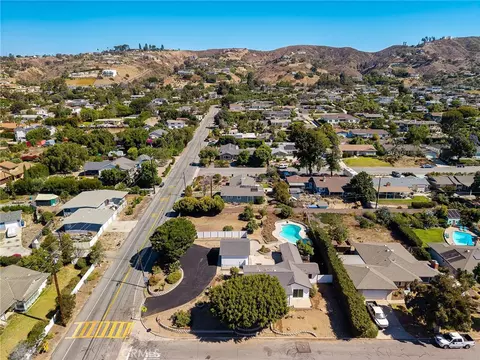 View/Area - 450 W W Loop, Camarillo, CA 93010 photo 13 of 15