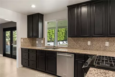 Kitchen - 3032 Gardner St, Simi Valley, CA 93065 photo 2 of 2