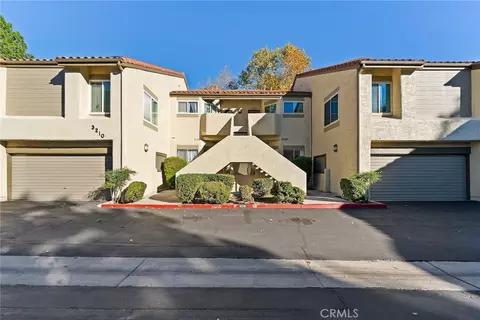 Exterior - 3210 Darby St #102, Simi Valley, CA 93063 photo 3 of 7