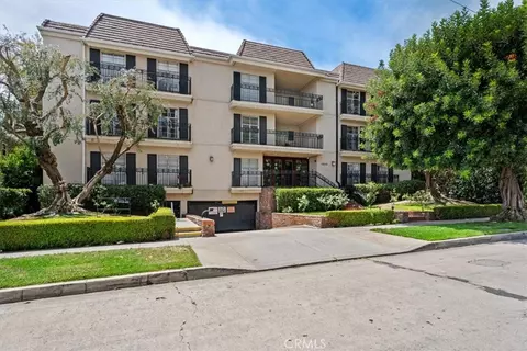 15248 Dickens St #205, Sherman Oaks, CA 91403