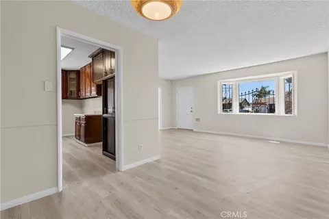 Living - 14609 S Cahita Ave, Compton, CA 90220 photo 5 of 8