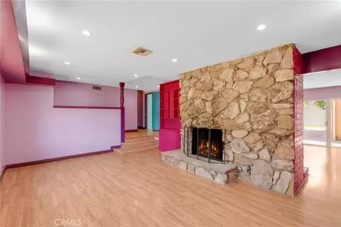 23728 Bessemer, Woodland Hills, CA 91367