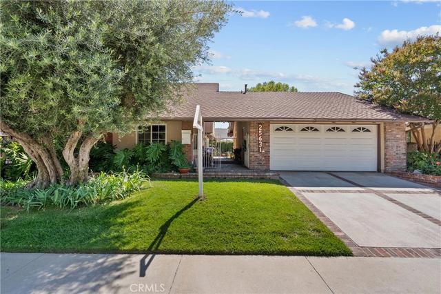 25631 Bellerive, Valencia, CA 91355