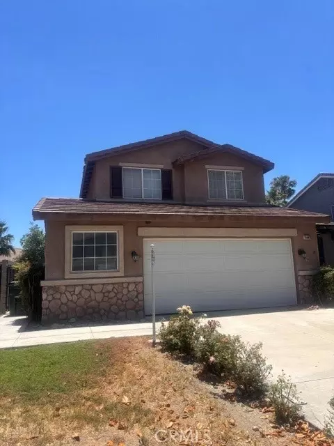 15563 Aerostar Ct, Fontana, CA 92336